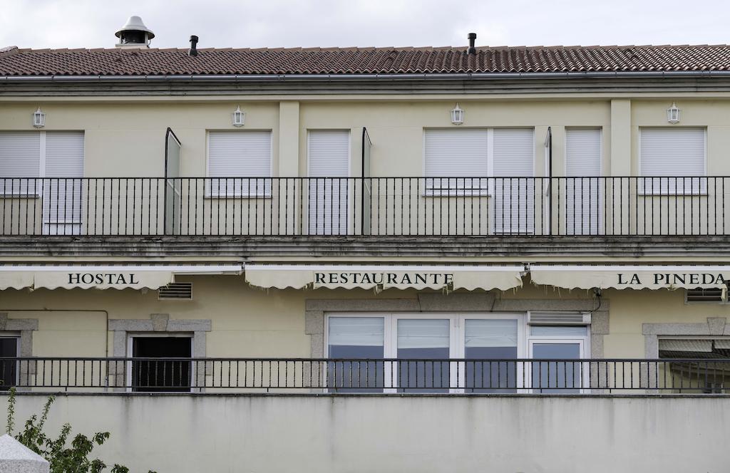 Hostal Restaurante La Pineda 埃尔巴科-德阿维拉 外观 照片